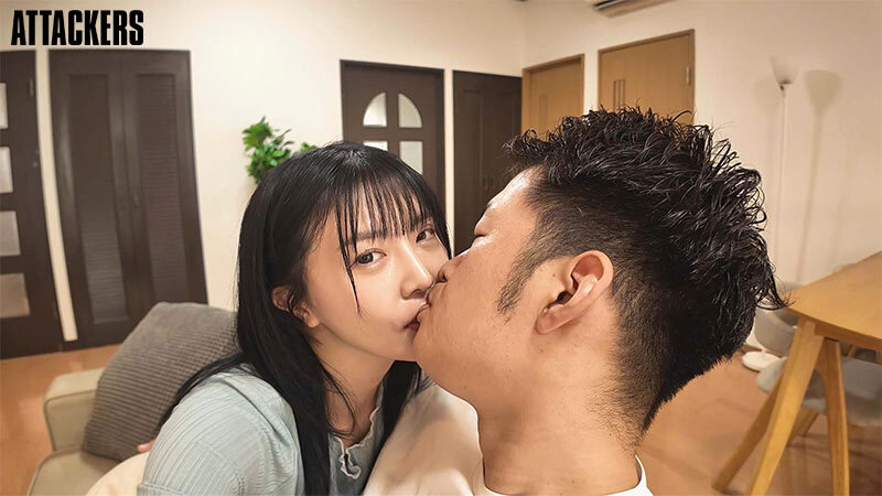 流出!いいなりなお 浮気グセが治らないカレシにブチ切れたなおちゃんが、勇気を出してマッチングアプリでお相手探し! 「仕返しセックス自撮りして匂わせ投稿でアイツに見せつけてやる」