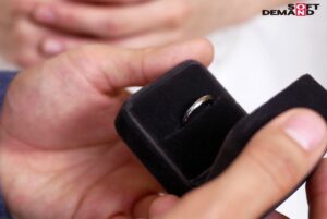 催●光線で支配された婚約者