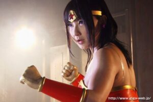 スーパーヒロイン絶体絶命！！ Vol.42 鉄腕美女ダイナウーマン編 遥めぐみ