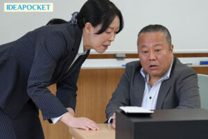 お局女上司に仕組まれ大嫌いなセクハラ部長と出張先相部屋… 高温多湿の汗だく絶倫SEXで快楽堕ちしたスリム巨乳社員 坂井美桜