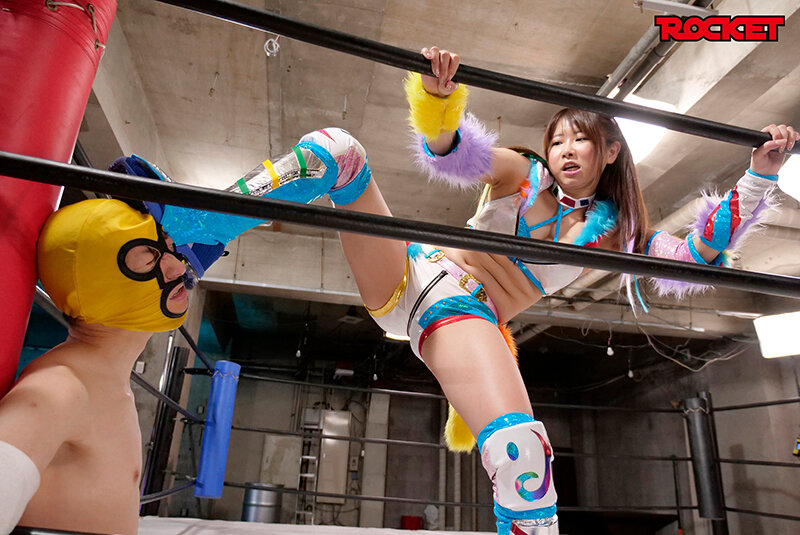 巨乳女子プロレスラー桜夢(らむ) 痛恨の危険日直撃!連姦中出しデスマッチ!!